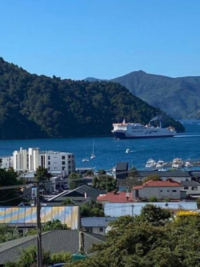 Sea-Renity Picton, Apt B Picton
